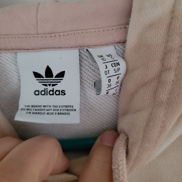 Adidas | All over color Cropped Hoodie | Size S | EUC! - Picture 4 of 6